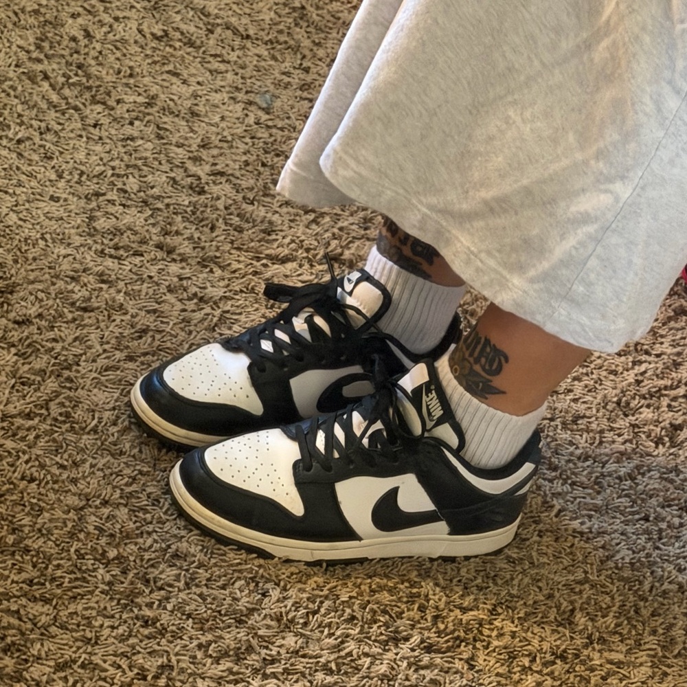 Nike Panda Dunks